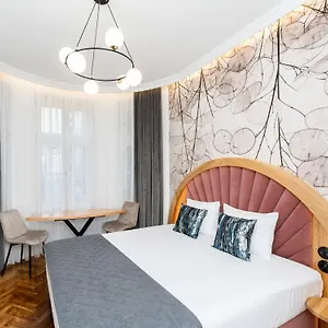 Wawel - Old Town Aparthotel