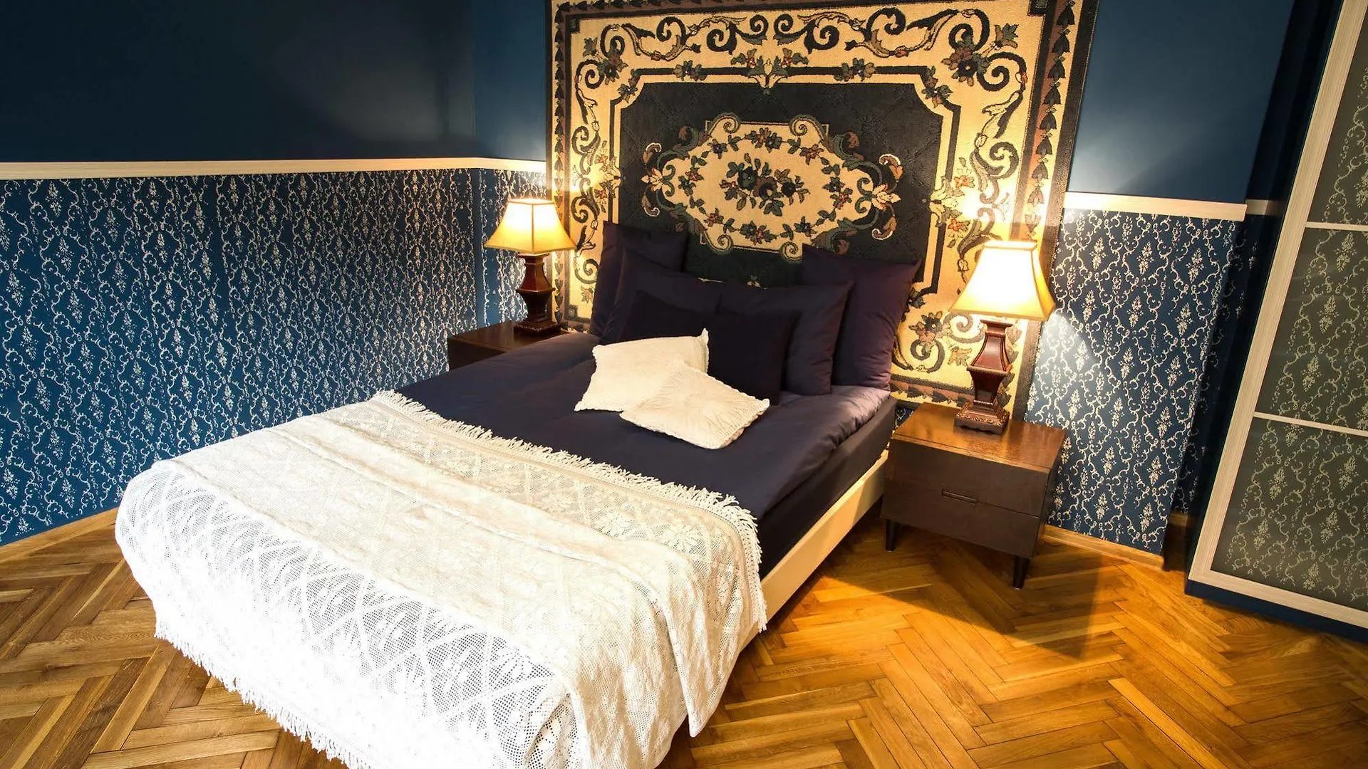 Boutique Apartments - City Center - Kazimierz Krakow Aparthotel